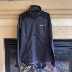 Columbia women half zip fleece size medium in great condition